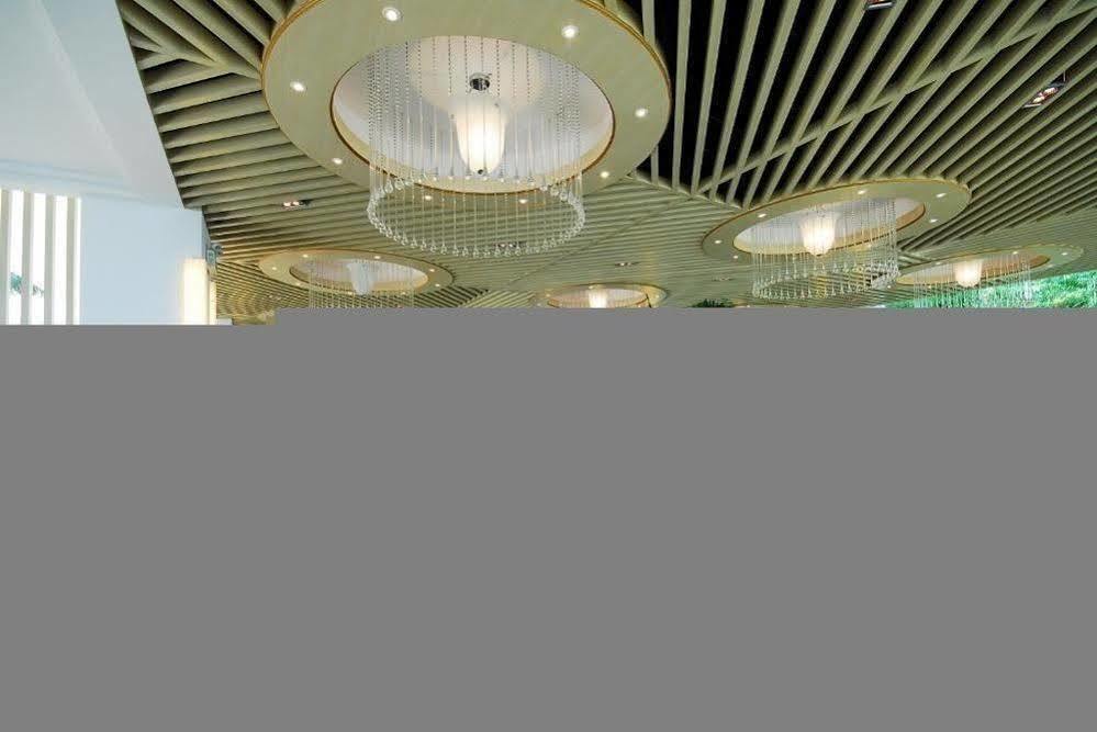 Yihe Harbor Hotel Уси Екстериор снимка